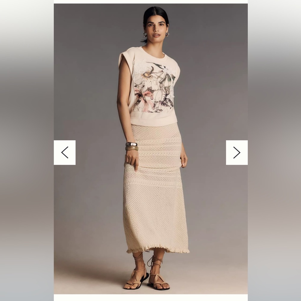 Anthropologie Floral Appliqué Muscle Tank